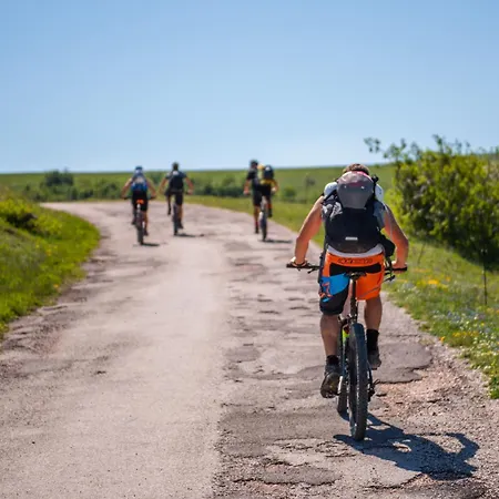 Alloggio per agriturismo Della Rocca Sarnano