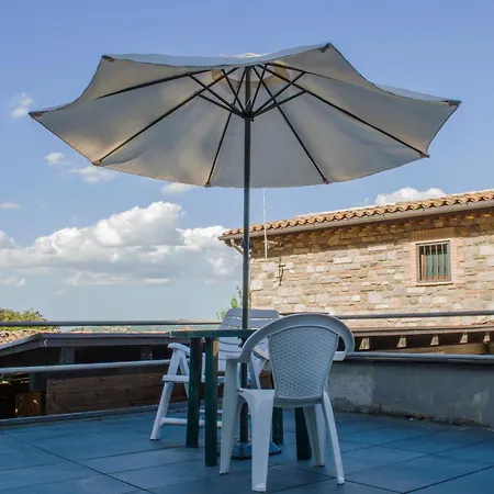 Alloggio per agriturismo Della Rocca Sarnano