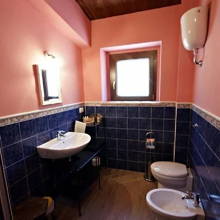 Della Rocca * Sarnano