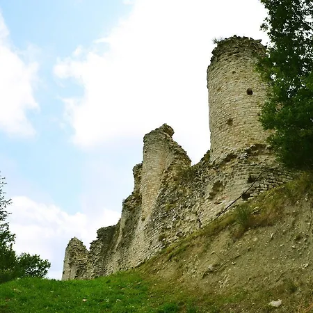 Alloggio per agriturismo Della Rocca *